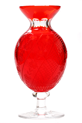 Ваза "Алая роза" Рубиновое стекло, гравировка Ручная авторская работа диаметр 7,5 см Сохранность отличная инфо 3536f.